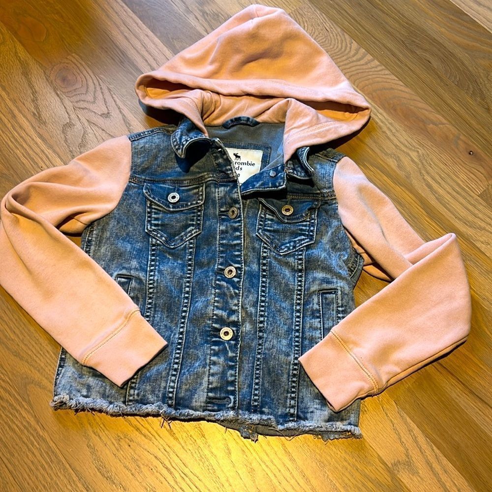 Abercrombie Kids Girls' Light Wash Denim Jacket with Pink Hood - 9/10
